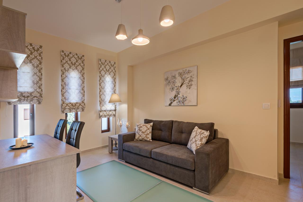 All Seasons Villas Gállos Zewnętrze zdjęcie